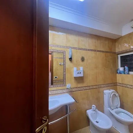 Apartment Elenas Tirana