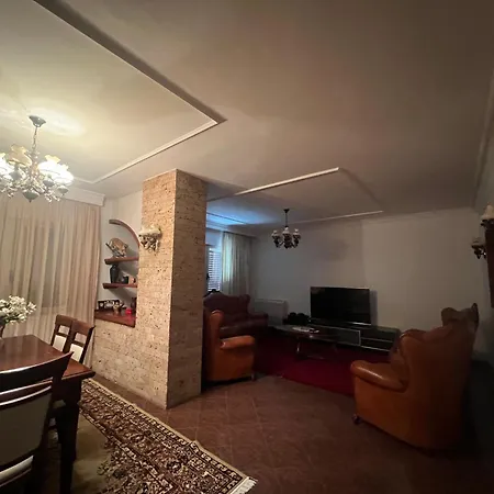 Elenas Apartment *
